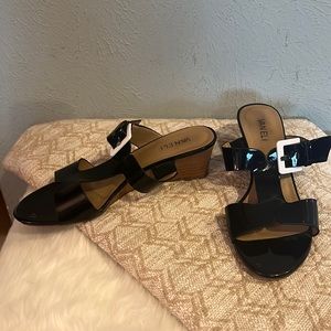 VANELi Wedge Sandals Size 8.5